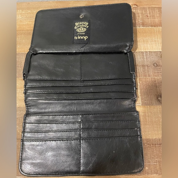 Disney Couture by Loop Mickey & Minnie Mouse Wallet Black & Blue Stripes - Picture 3 of 9